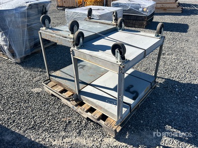 Quantity of (2) Uline Tool Carts Divers - Outils à main