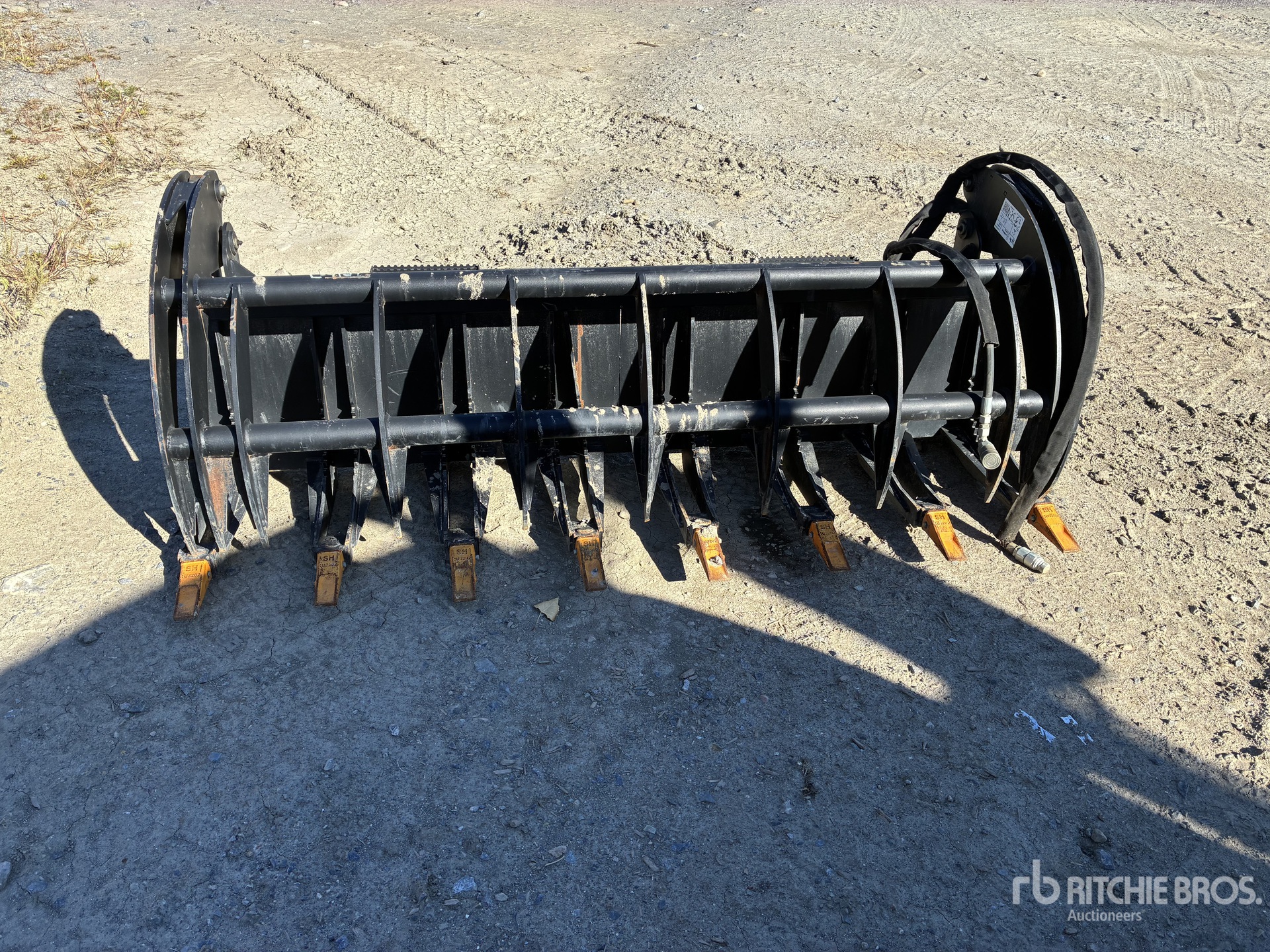 78 in Skid Steer Grapple - Fits Kubota SSV65