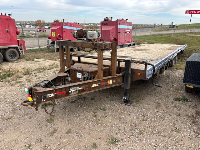 2011 PJ 26 ft T/A Tilt Deck Trailer