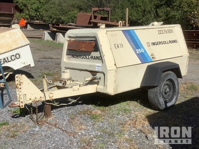 2000 Ingersoll Rand 250 Mobile Air Compressor