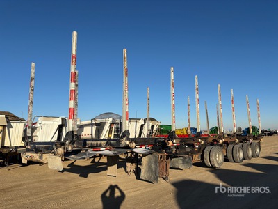 2022 Peak 51LF3X3T 51 ft Quad/A Hayrack Remorque à bois