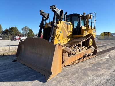 2017 Cat D8T ブルドーザー