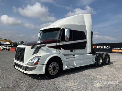 2016 Volvo VNL64T-630 6x4 Tractocamion con Dormitorio / T/A Sleeper Truck Tractor