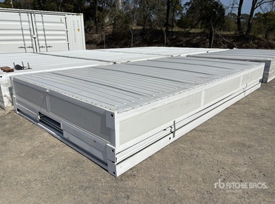 5.8 m x 2.96 m x 2.7 m Foldable Garage (Unused)