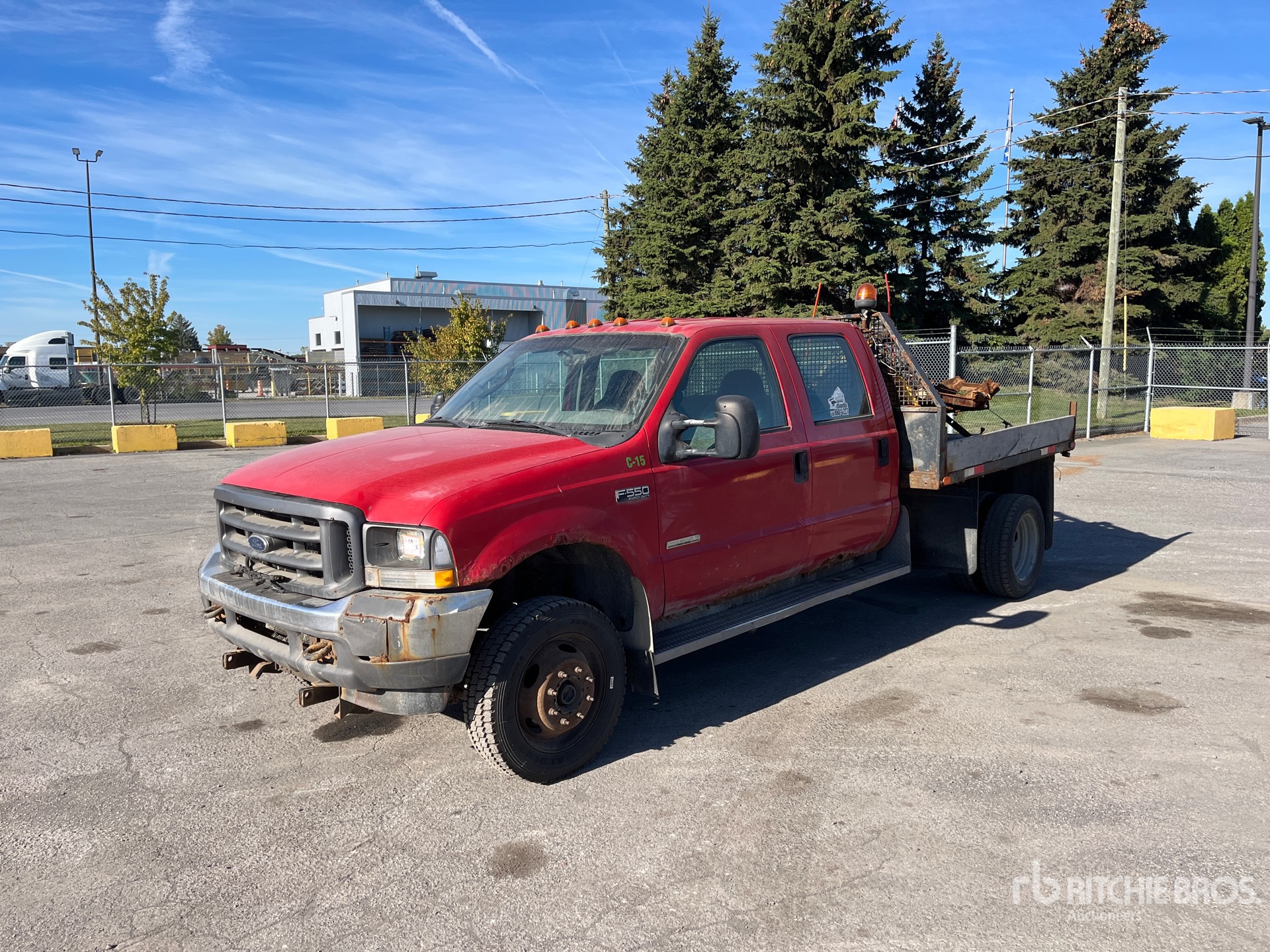2003 Ford F-550 4x4 Crew Cab Flatbed Truck