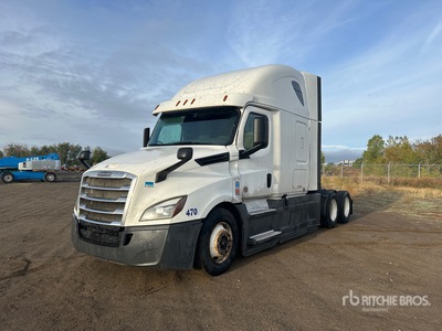 2019 Freightliner Cascadia 126 6x4 تراكتور شاحنة كابينة النوم (ثنائية المحور)