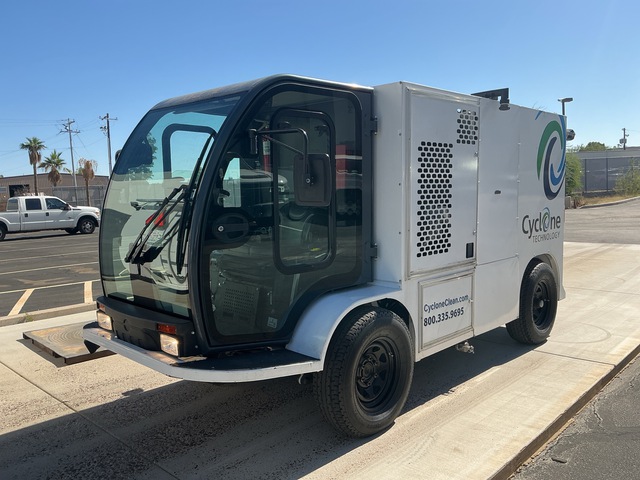 2018 Cyclone CY5000 4x2 Street Cleaner Truck