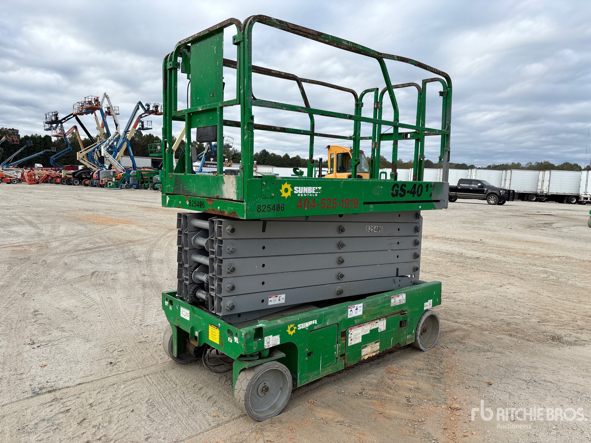 2016 Genie GS-4047 Electric Scissor Lift