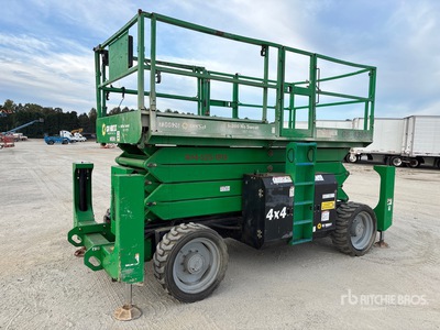 2015 Genie GS-4390 4x4 Dual Fuel Scissor Lift