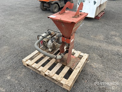 Ditch Witch FM5 Pump