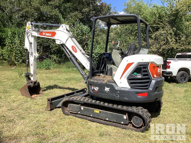 EXCAVADORA 2023 BOBCAT E42