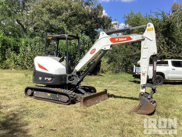 EXCAVADORA 2023 BOBCAT E42