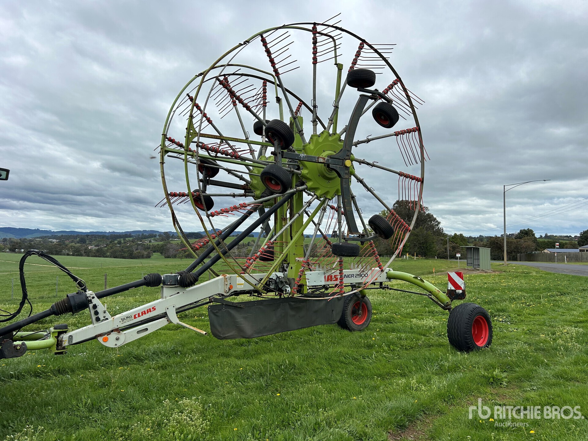 2008 Claas Liner 2900 9 m 2-Point 2 Rotor Hay Rake