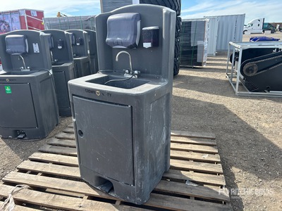 2021 Crown PHS-5 Electric Portable Hand Sink
