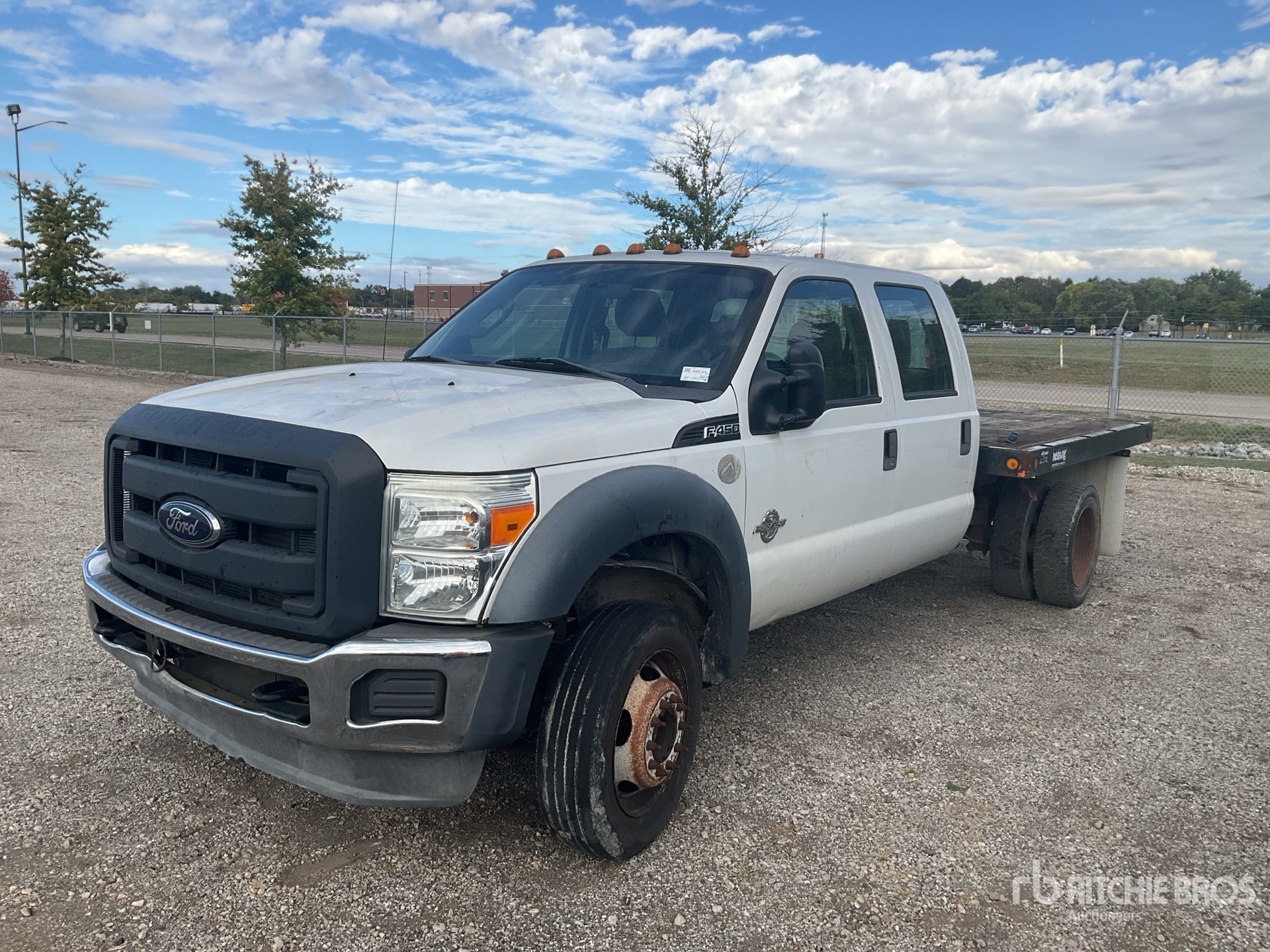 2012 Ford F-450 4x4 Crew Cab Pickup (Inoperable)