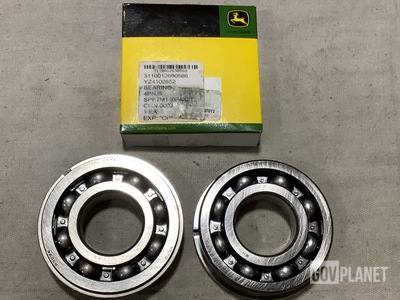 (96) John Deere YZ4102852 Thrust Roller Bearings