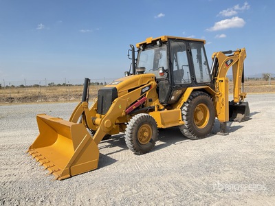 2020 Cat 424B2 4x2 Retroexcavadora / Graaflaadmachine