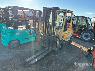 Hyster H60XM 5650 lb Cushion Tire Forklift