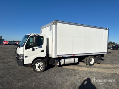2018 Hino 740 4x2 Van Truck