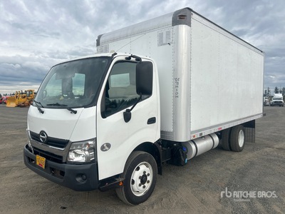 2018 Hino 740 4x2 Van Truck