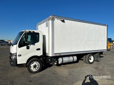 2018 Hino 740 4x2 Van Truck