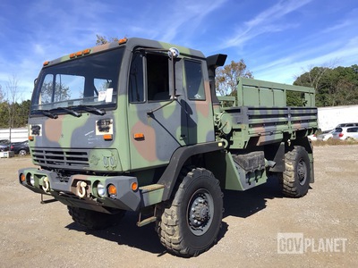 2003 Stewart & Stevenson M1078A1 LMTV 4x4 Cargo Truck