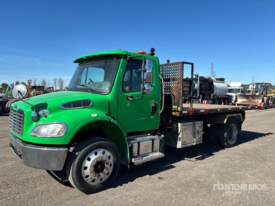 2019 Freightliner M2 106 4x2 Roll-Off Truck