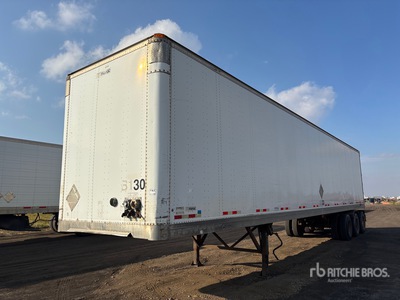 2002 Manac 48 ft x 102 in Tri/A Van Trailer