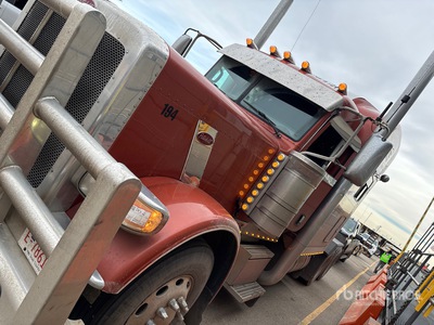 2021 Peterbilt 389 6x4 تراكتور شاحنة كابينة النوم (ثنائية المحور)