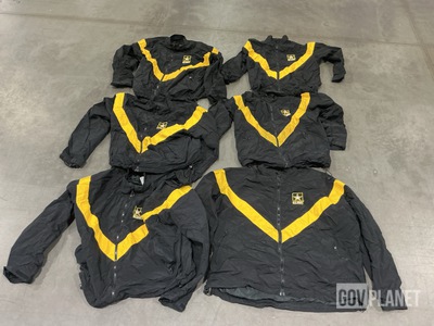 (150) Physical Fitness Jackets