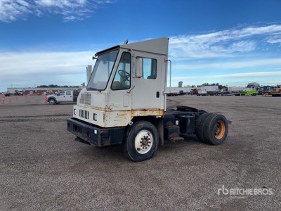 2010 Cargotec Solutions 4x2 Spotter Truck