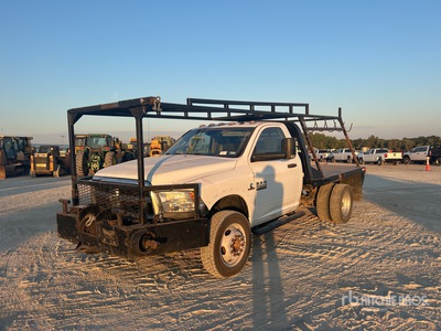 2018 Ram 5500 4x4 Camión Caja Abierta