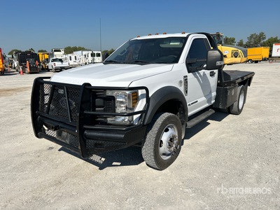 2019 Ford F-550 XL 4x4 Flatbed Truck