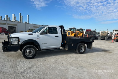 2020 Ram 5500 4x4 Flatbed Truck