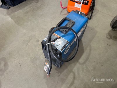 2016 Miller CST-280 Electric Welder (Inoperable)