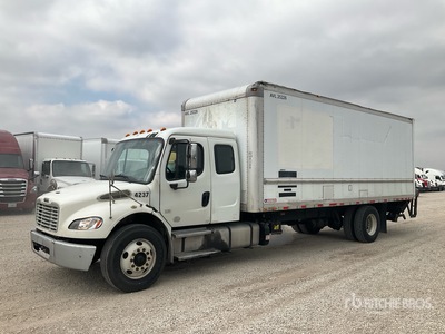 2015 Freightliner M2 106 4x2 Sleeper شاحنة فان