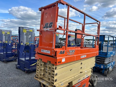 2016 JLG 2632ES Electric Scissor Lift (Inoperable)