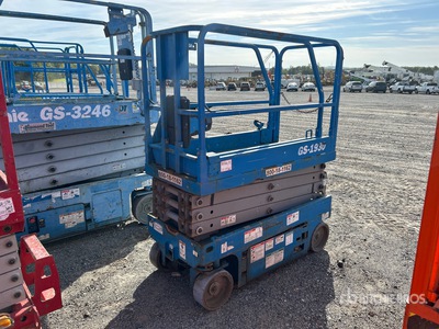 2017 Genie GS-1930 Electric Scissor Lift (Inoperable)