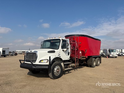 2009 Freightliner M2 112 6x4 Feed Truck