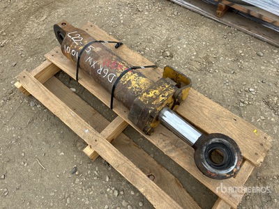 Hydraulic Cylinder - Fits D6R XW