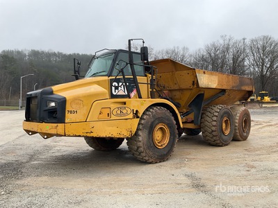 2014 Cat 740B Camión Dumper Articulado