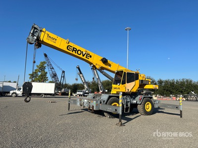 2002 Grove RT530E-2 30 ton 4x4x4 Rear Steer Rough Terrain Crane