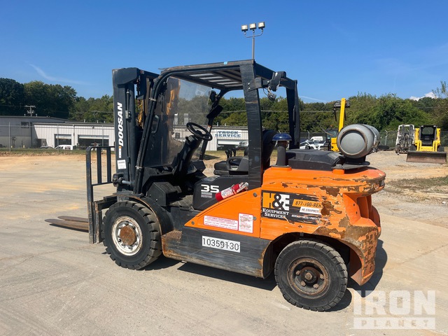 MONTACARGAS 2022 DOOSAN G35S7