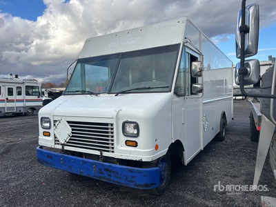 2018 Ford E-450 سيارة نقل ستبب