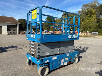 2017 Genie GS-3246 Electric Scissor Lift