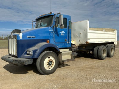 1998 Kenworth T800 6x4 T/A Dump Truck