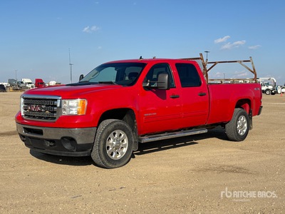 2013 GMC Sierra 3500HD SLE 4x4 Crew Cab Pick-up