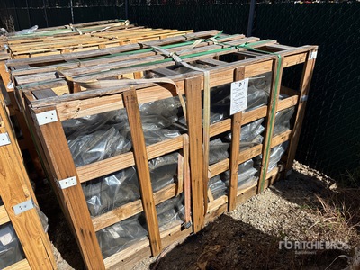 Quantity of (20) 230 x72 x45 SHW Rubber Tracks (Unused)