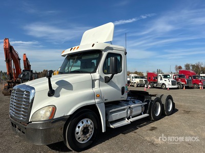 2011 Freightliner Cascadia 125 6x4 Cabeza Tractora Cabina Corta