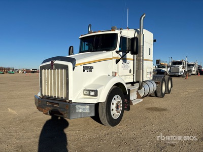 2006 Kenworth T800 6x4 T/A Sleeper Truck Tractor